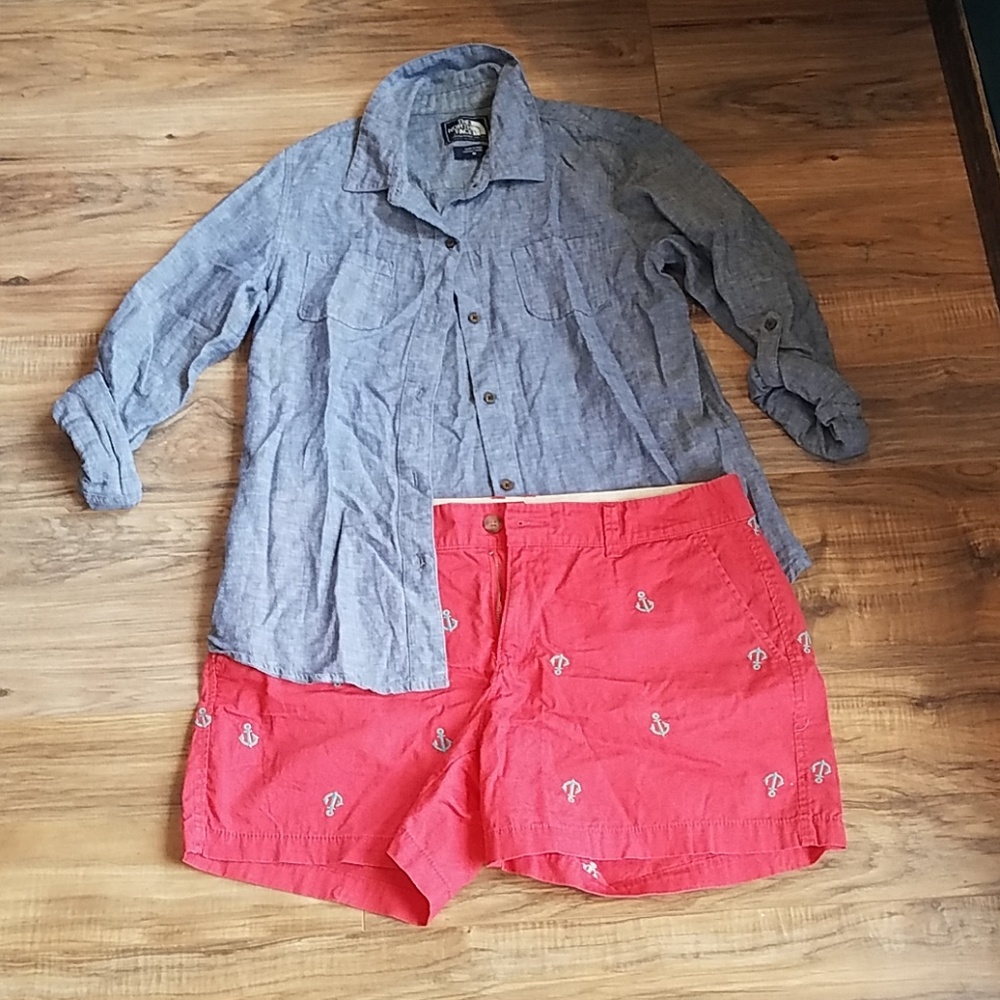 Pink anchor shorts
